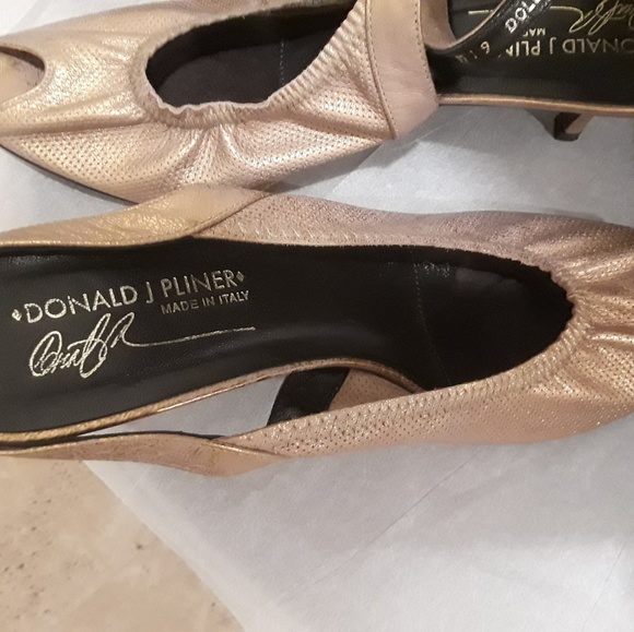 Donald J. Pliner Shoes - Shoe Lot - Gold pair and Black Pair